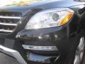 Black - ML 350 4Matic Photo No. 23