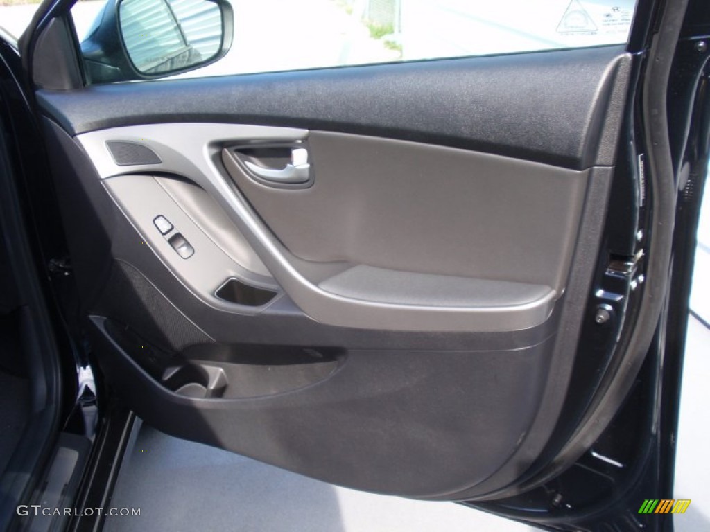 2014 Elantra Limited Sedan - Black / Black photo #17