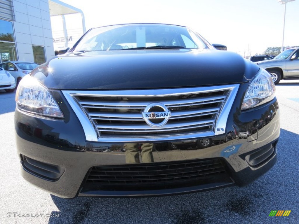 2014 Sentra S - Super Black / Charcoal photo #7