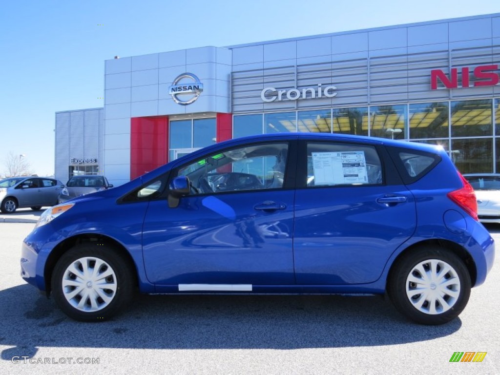 2014 Versa Note S Plus - Metallic Blue / Charcoal photo #2