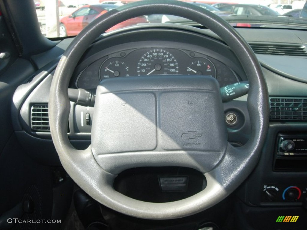 2001 Cavalier Coupe - Bright Red / Graphite photo #2