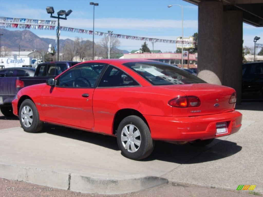 2001 Cavalier Coupe - Bright Red / Graphite photo #10