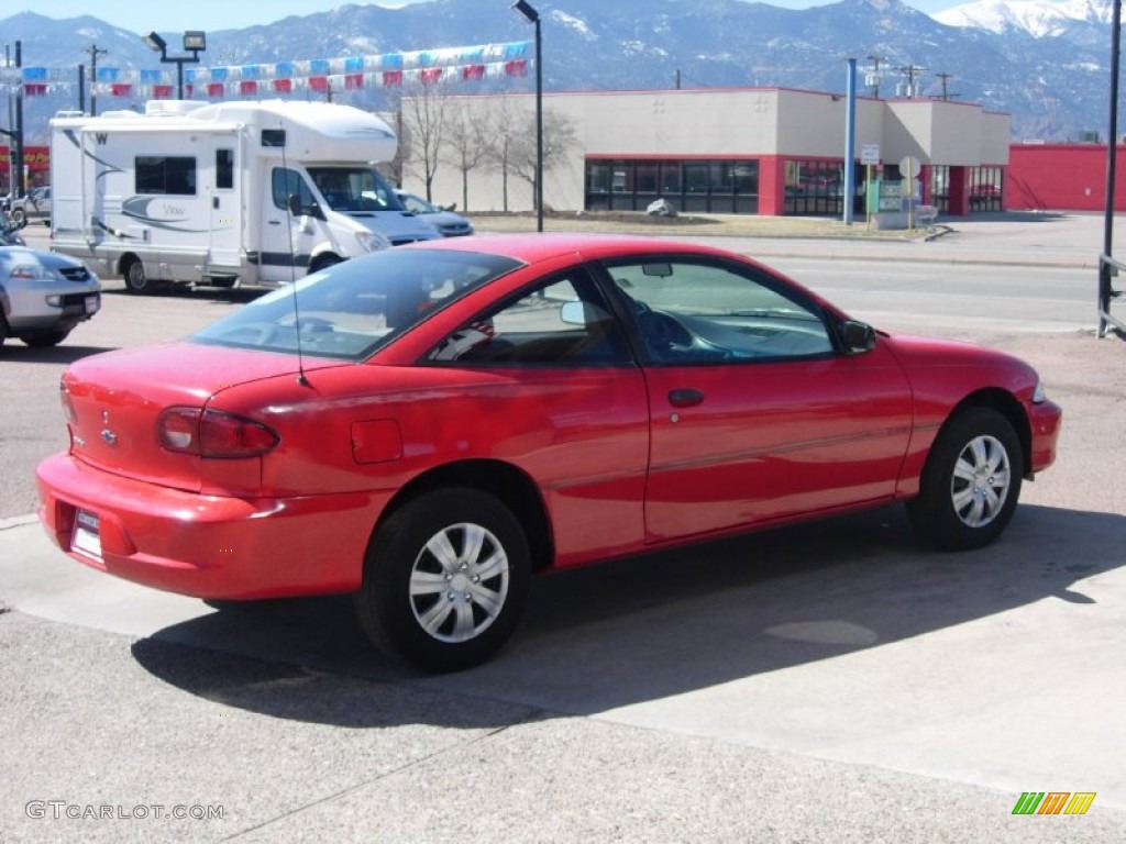 2001 Cavalier Coupe - Bright Red / Graphite photo #13