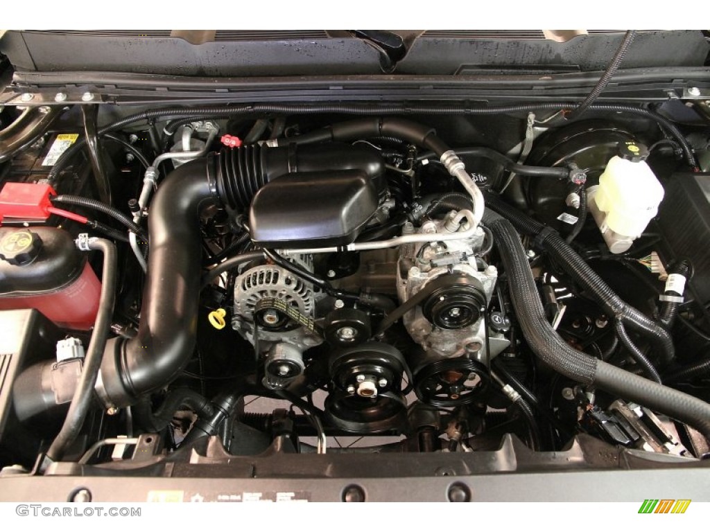 2013 Chevrolet Silverado 1500 LS Regular Cab Engine Photos