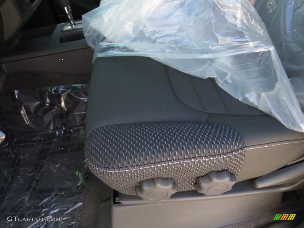 2014 Nissan Frontier Desert Runner King Cab Interior Color Photos