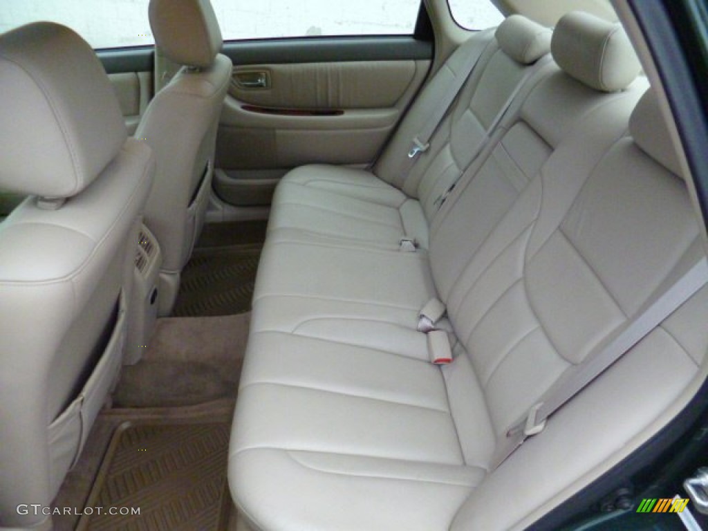 2001 Toyota Avalon XLS Rear Seat Photos