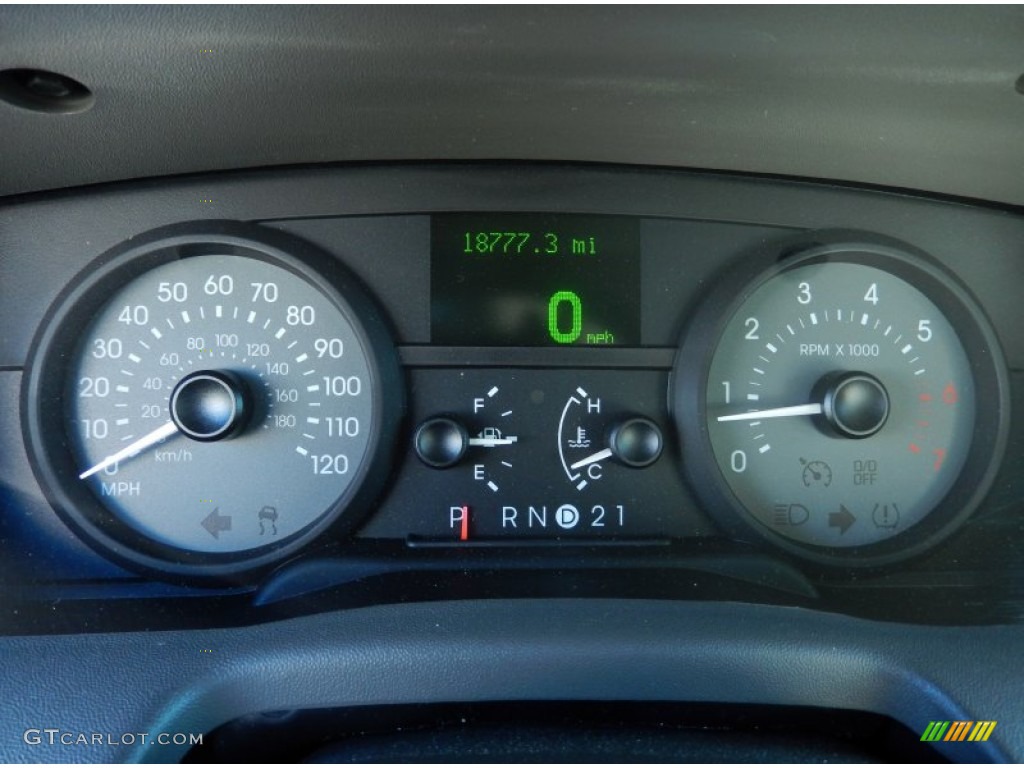 2007 Mercury Grand Marquis LS Gauges Photo #91428192