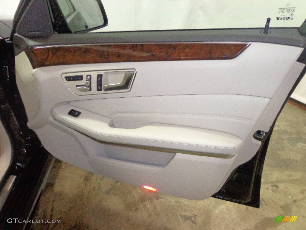 2014 E 350 4Matic Sport Sedan - Black / Silk Beige/Espresso Brown photo #34