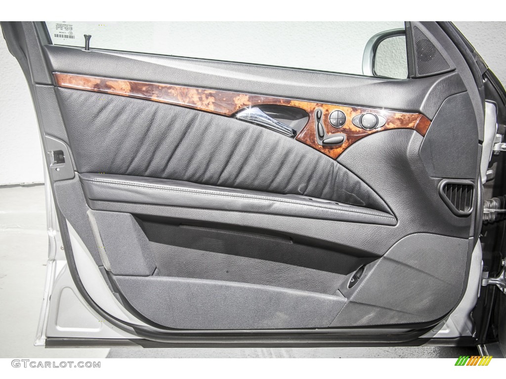 2005 Mercedes-Benz E 500 4Matic Sedan Black Door Panel Photo #91435179