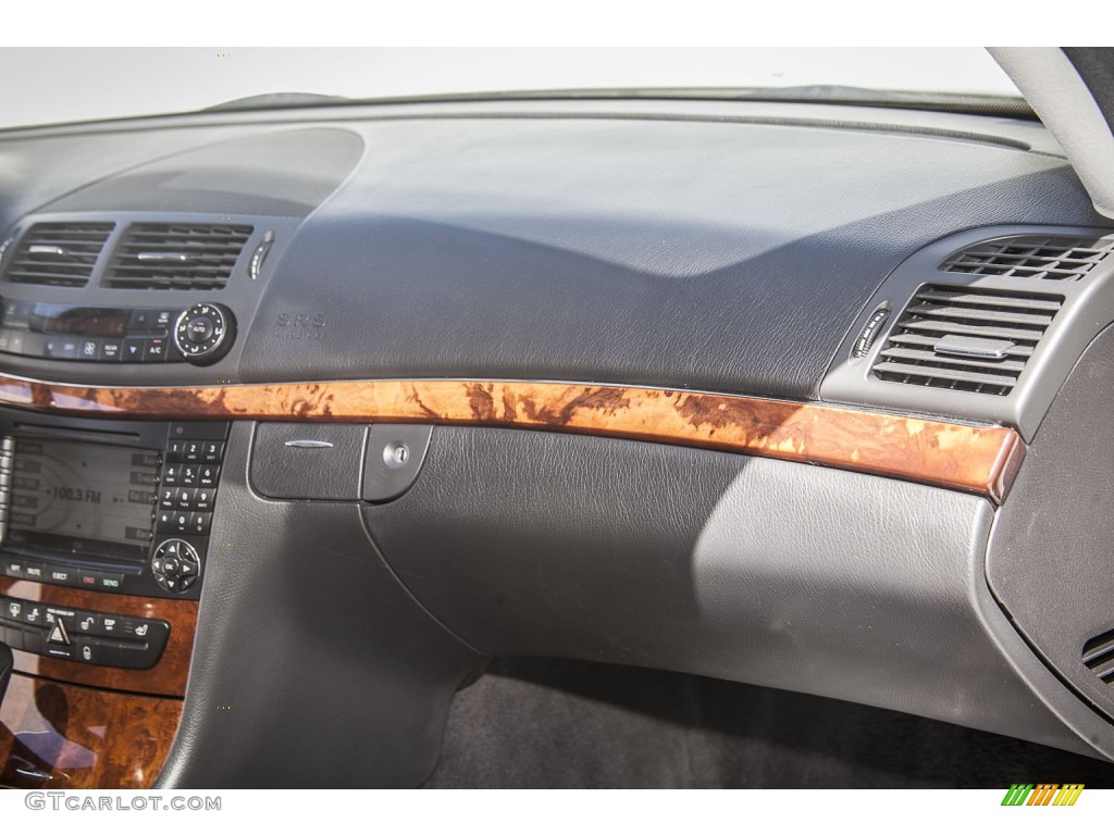 2005 Mercedes-Benz E 500 4Matic Sedan Dashboard Photos