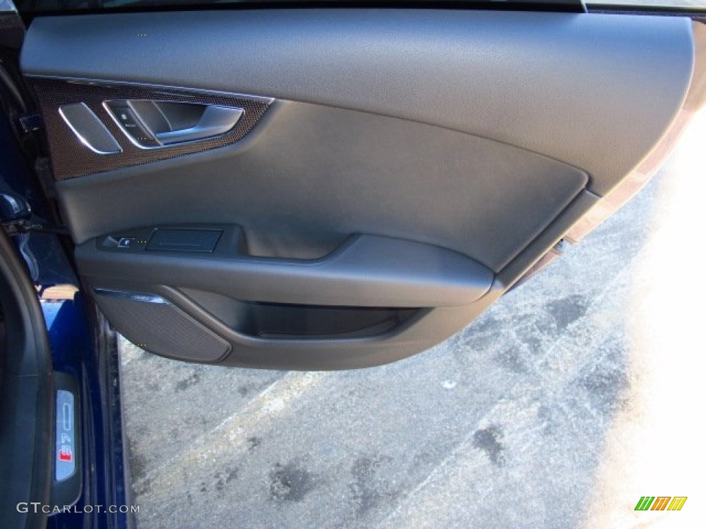 2013 Audi S7 4.0 TFSI quattro Black Valcona leather with diamond stitching Door Panel Photo #91437419