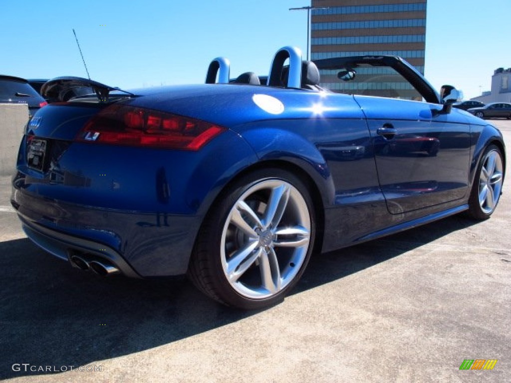 2013 TT S 2.0T quattro Roadster - Sepang Blue Pearl Effect / Black photo #13