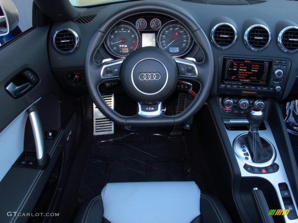 2013 Audi TT S 2.0T quattro Roadster Dashboard Photos