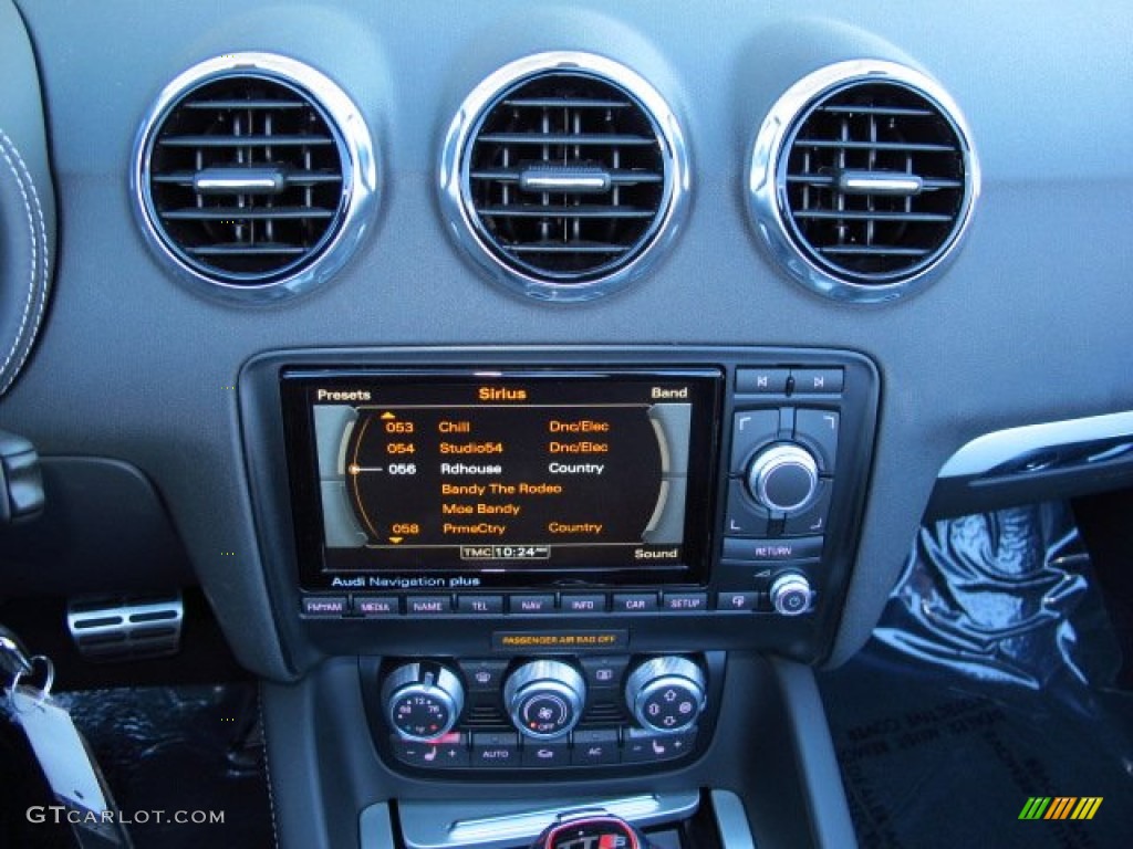 2013 Audi TT S 2.0T quattro Roadster Controls Photo #91438376