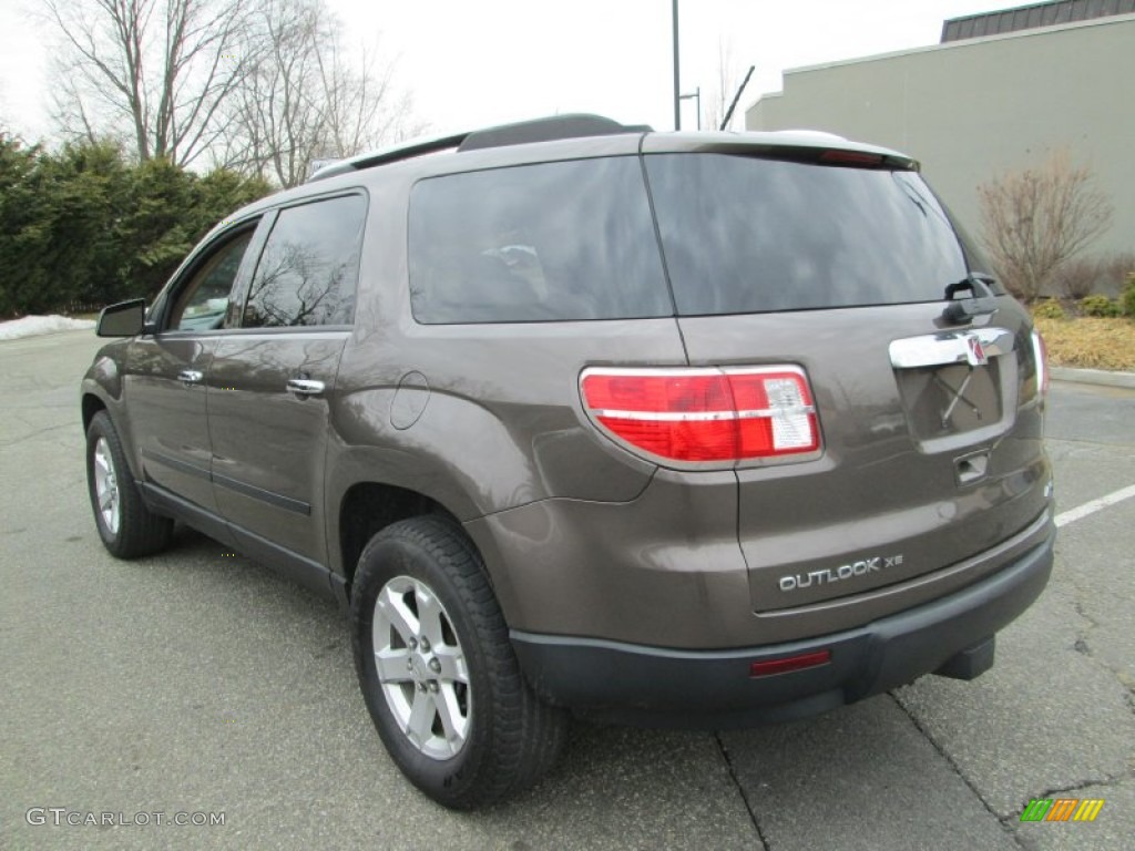 2008 Outlook XE AWD - Cocoa / Tan photo #5