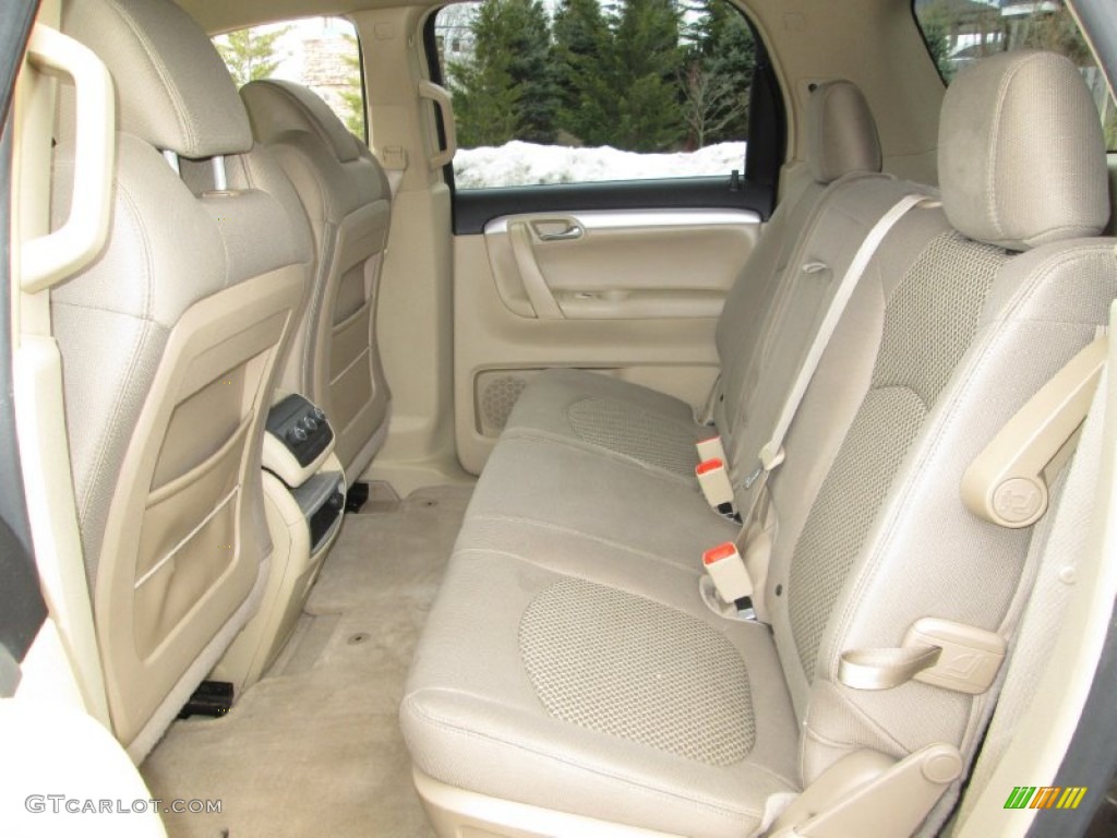 2008 Outlook XE AWD - Cocoa / Tan photo #17