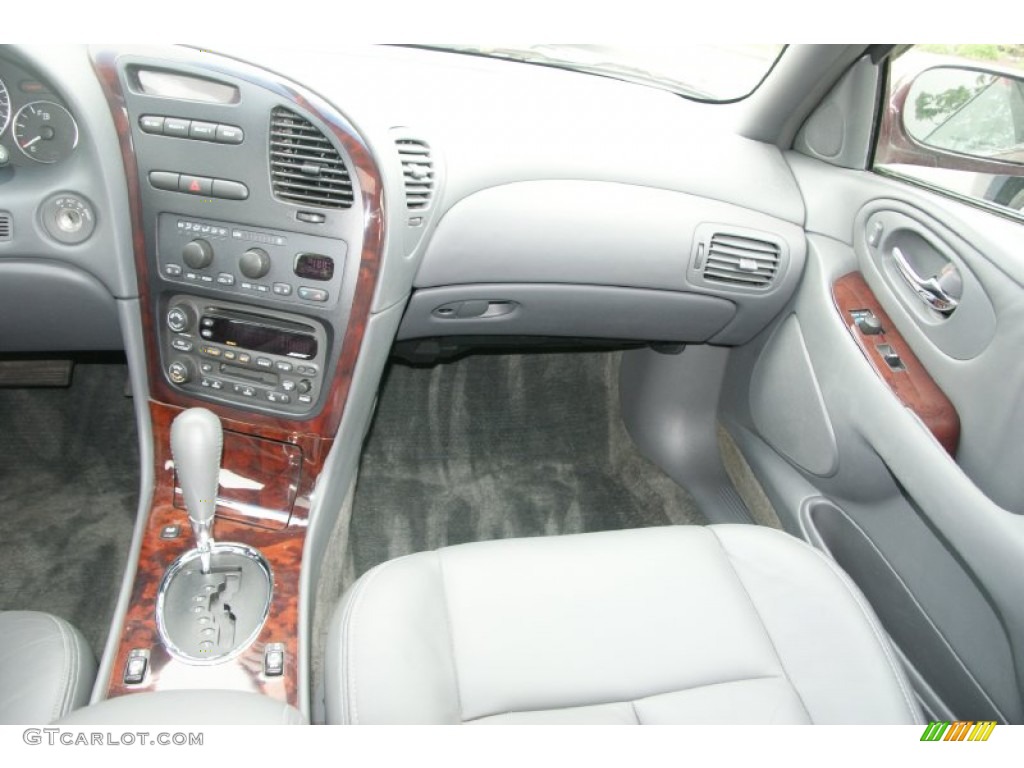 2003 Oldsmobile Aurora 4.0 Dashboard Photos