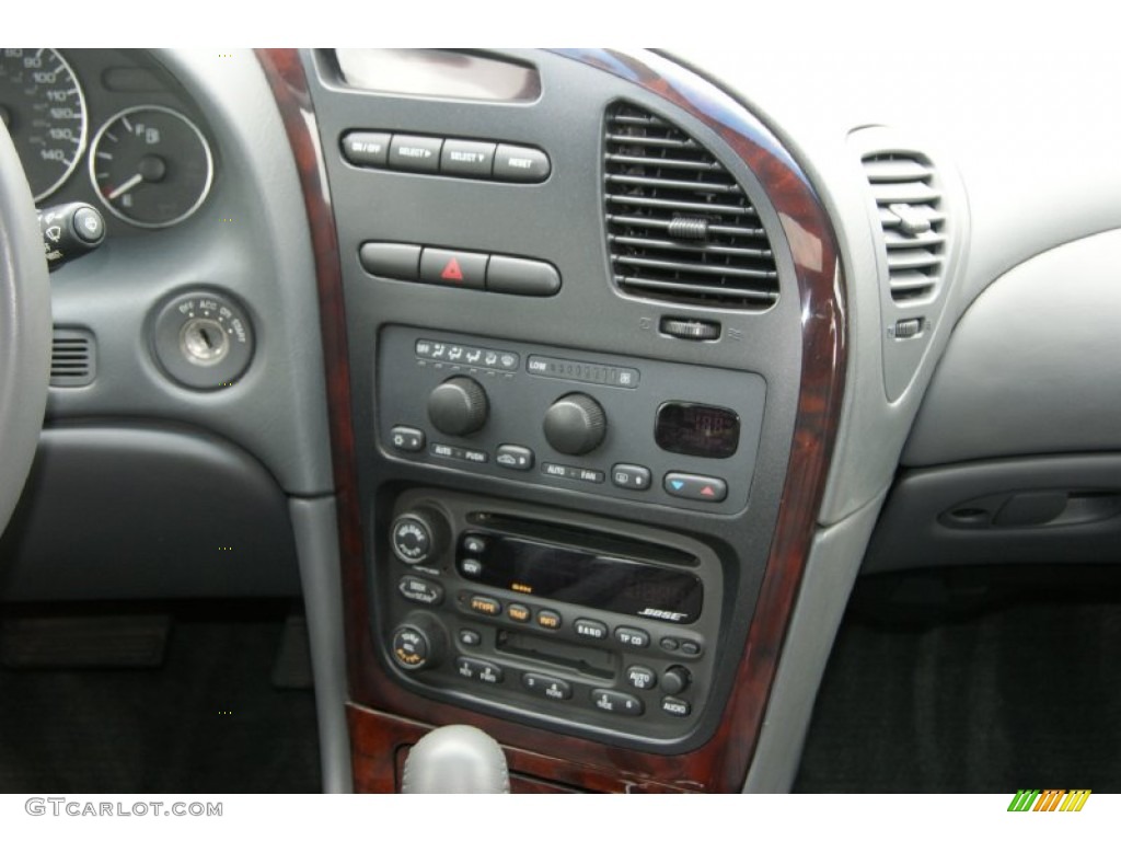 2003 Oldsmobile Aurora 4.0 Controls Photo #91456780