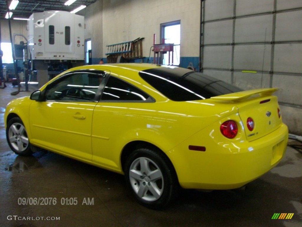2007 Cobalt LT Coupe - Rally Yellow / Ebony photo #5
