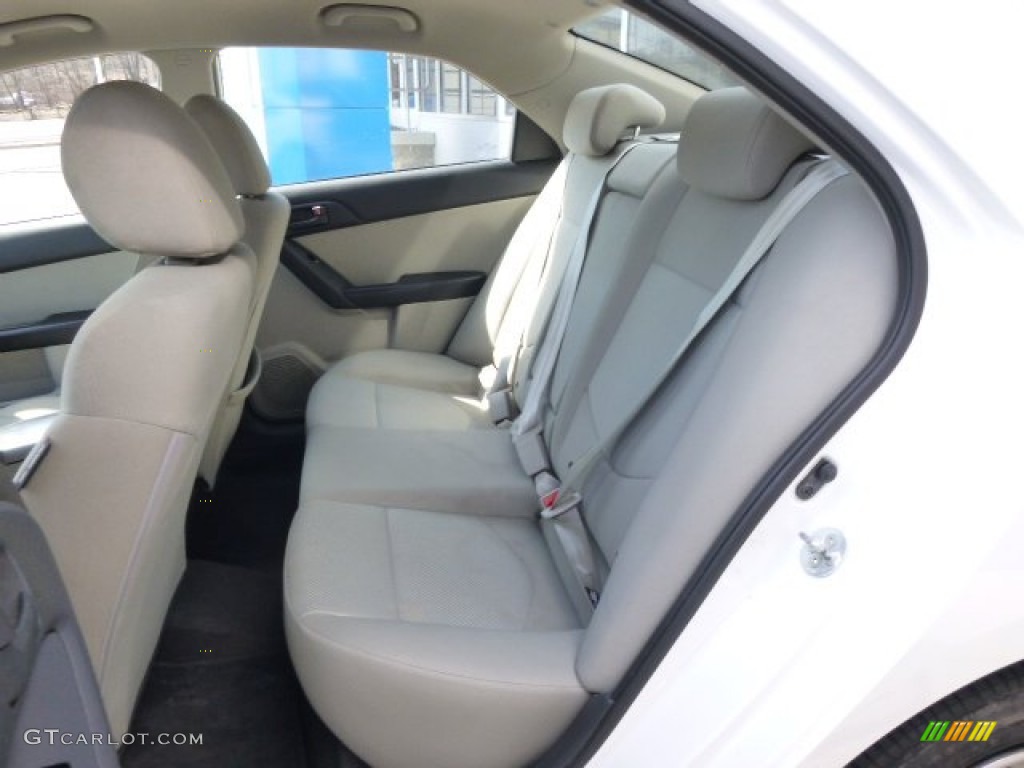 2010 Forte EX - Clear White / Coffee photo #12