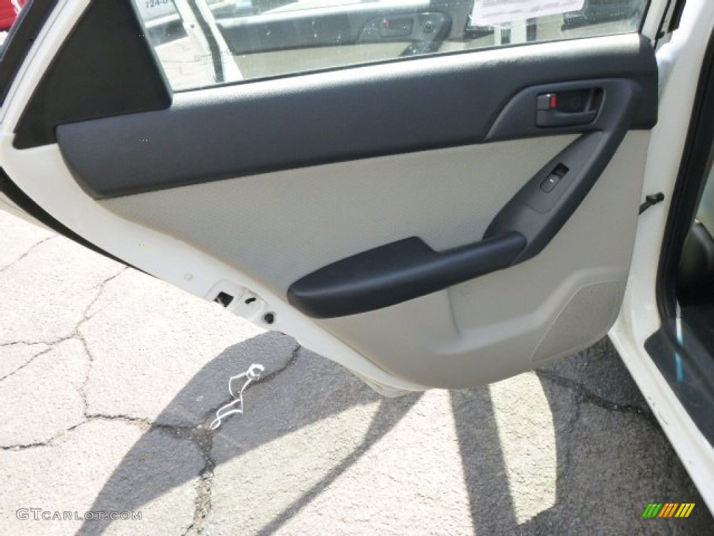 2010 Forte EX - Clear White / Coffee photo #13