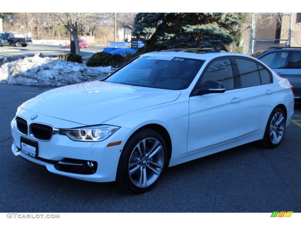 2013 3 Series 328i xDrive Sedan - Mineral White Metallic / Black photo #6