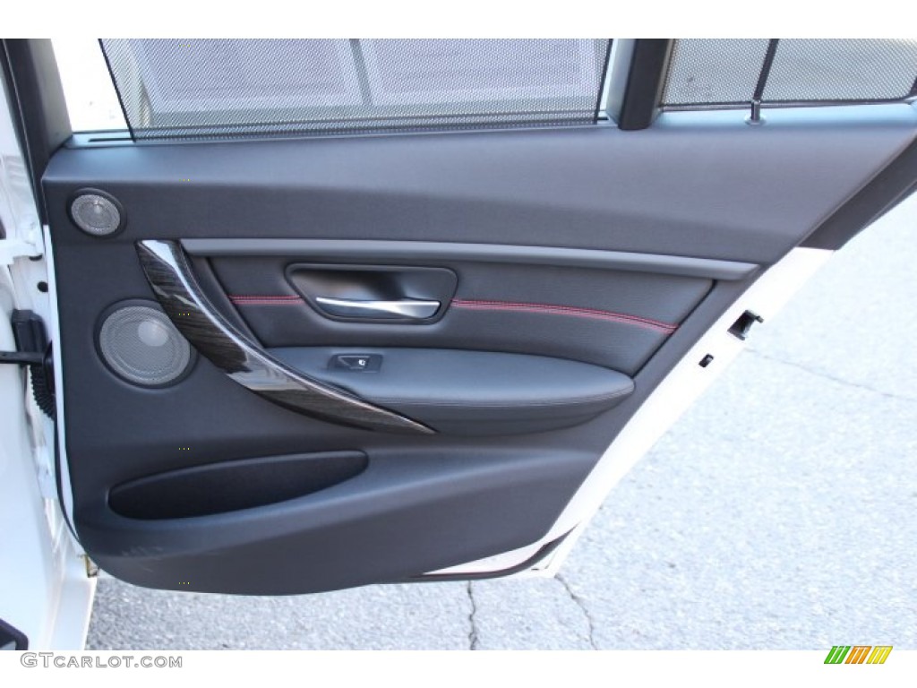 2013 3 Series 328i xDrive Sedan - Mineral White Metallic / Black photo #22