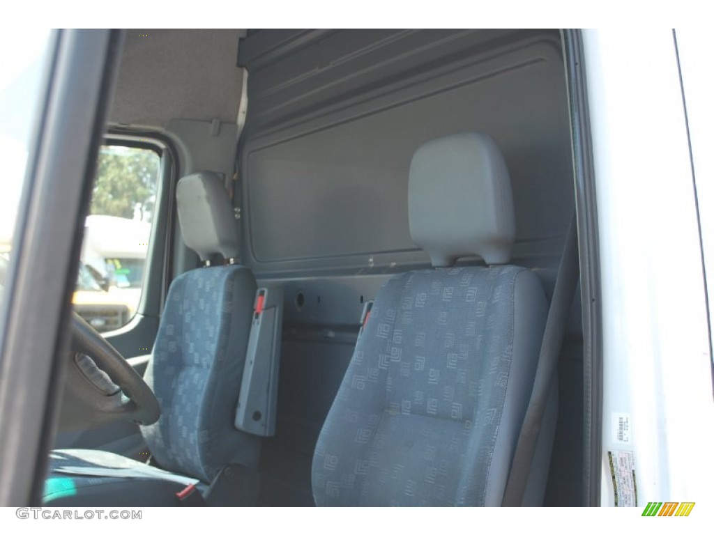 2006 Sprinter Van 3500 High Roof Cargo - Arctic White / Gray photo #13