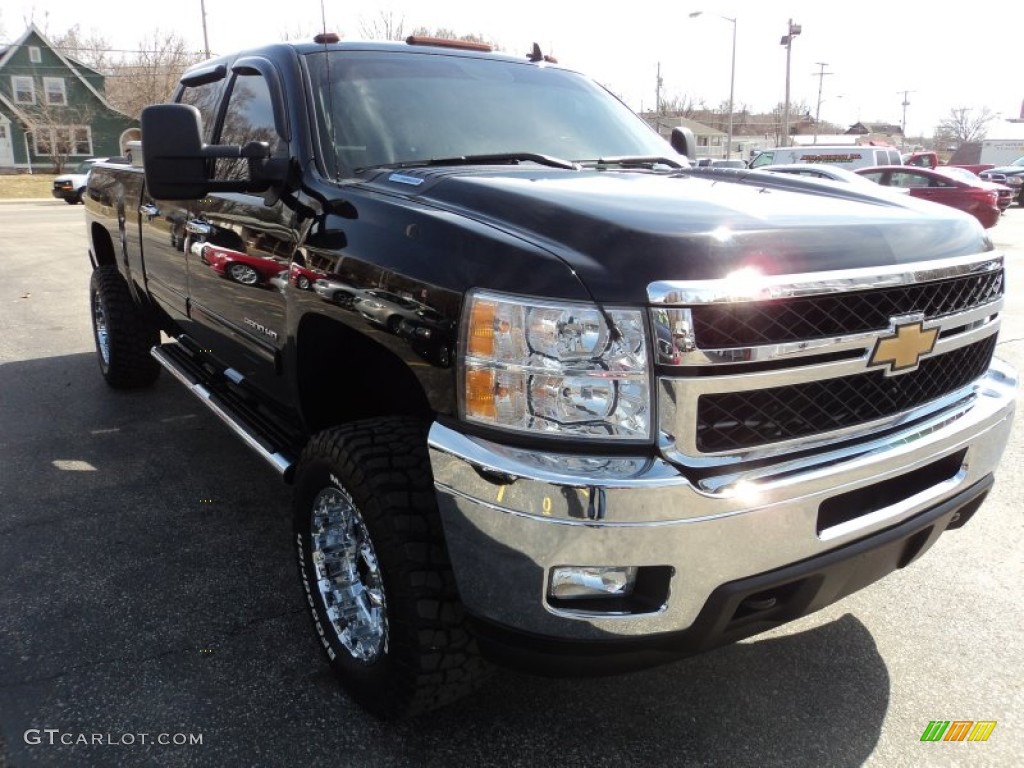 2011 Silverado 2500HD LTZ Crew Cab 4x4 - Black / Ebony photo #4