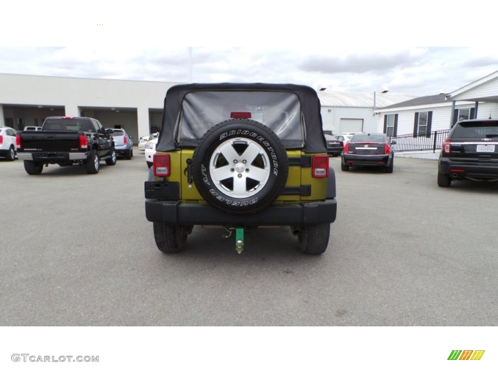 2007 Wrangler X 4x4 - Rescue Green Metallic / Dark Slate Gray/Medium Slate Gray photo #4
