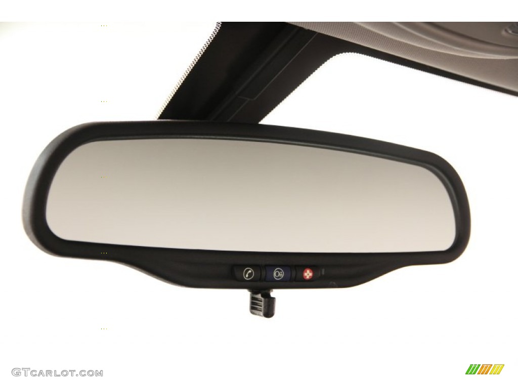 2009 Aura XE - Red Jewel Tintcoat / Gray photo #8