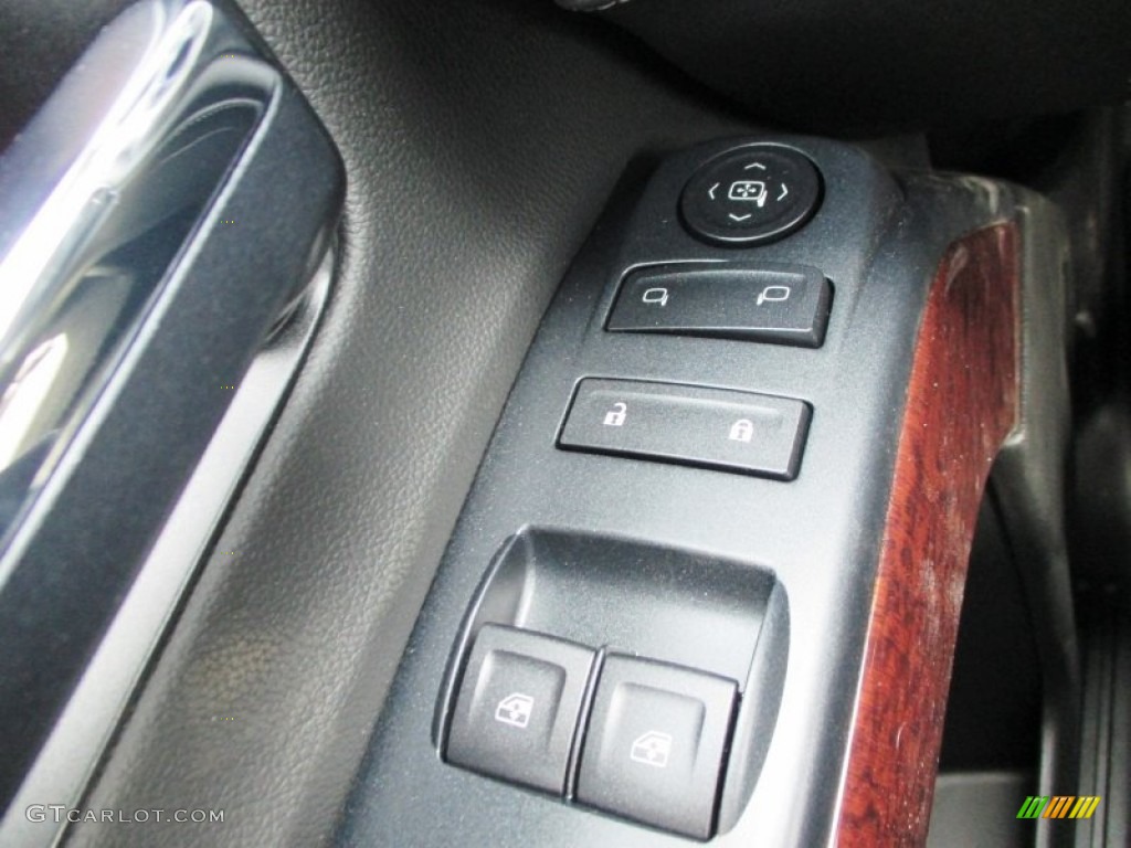 2015 GMC Sierra 2500HD SLE Regular Cab 4x4 Controls Photo #91489534