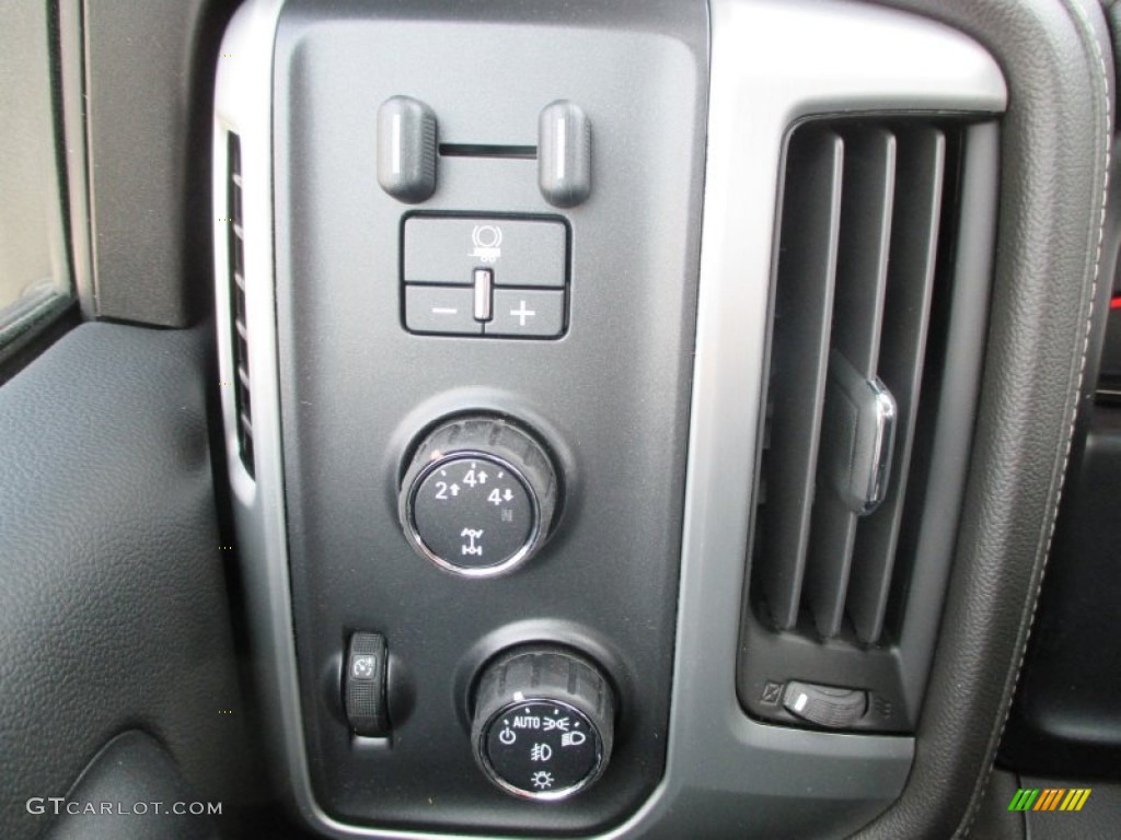 2015 GMC Sierra 2500HD SLE Regular Cab 4x4 Controls Photos