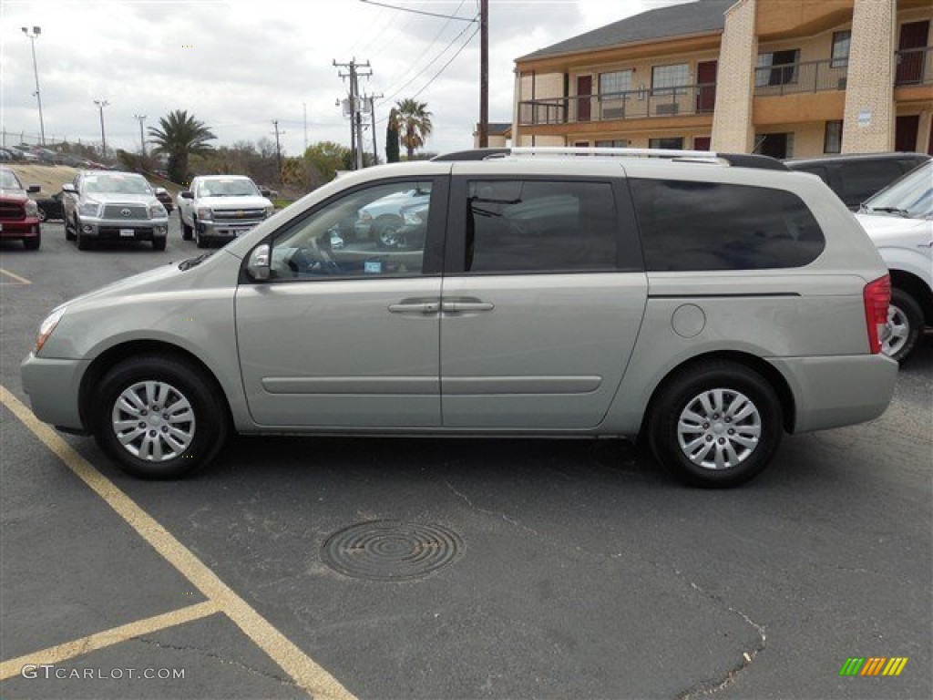 2014 Sedona LX - Silverstone Beige / Beige photo #7