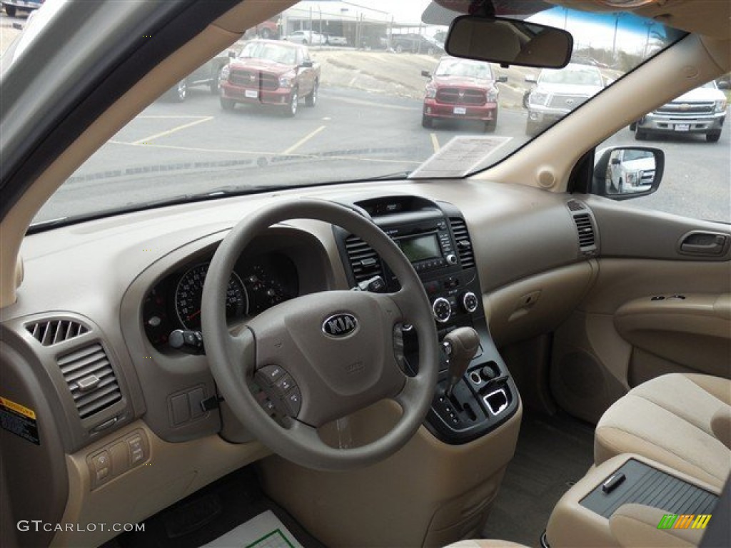 2014 Sedona LX - Silverstone Beige / Beige photo #13