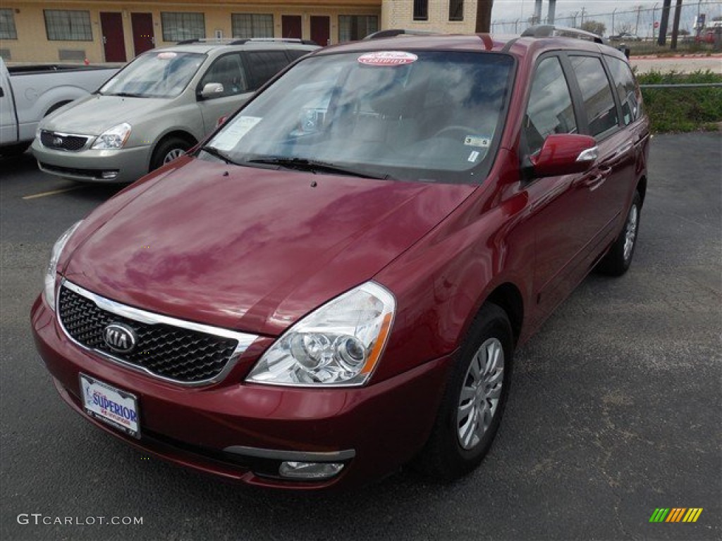 Claret Red Kia Sedona