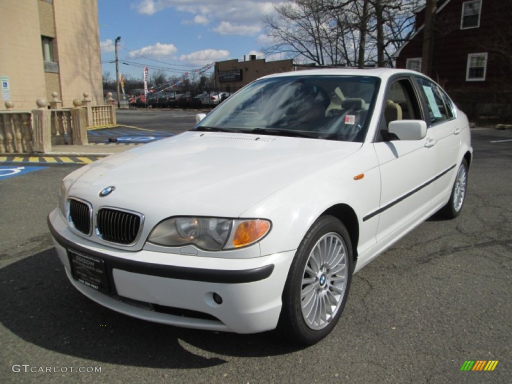 2003 3 Series 330xi Sedan - Alpine White / Sand photo #2