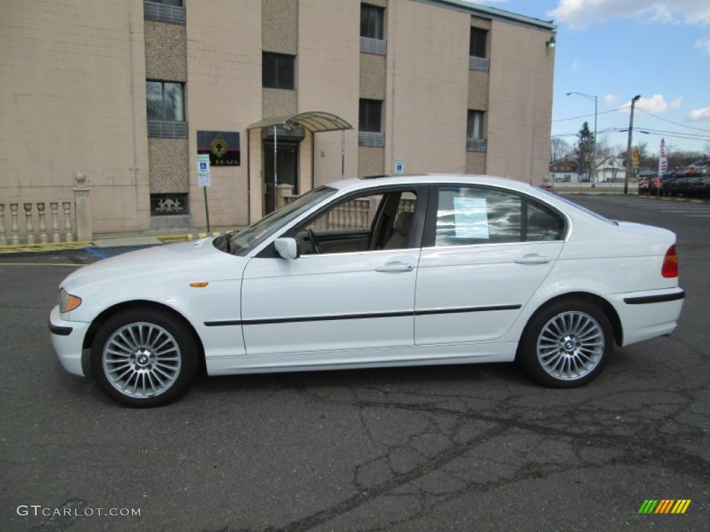 2003 3 Series 330xi Sedan - Alpine White / Sand photo #3