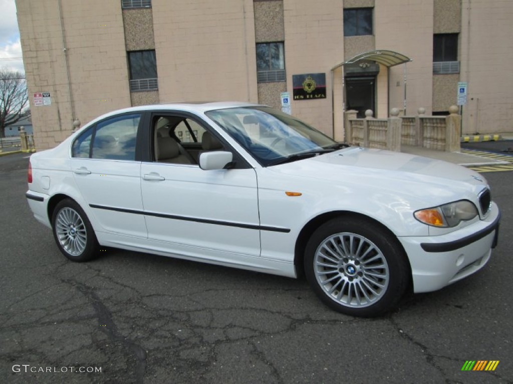 2003 3 Series 330xi Sedan - Alpine White / Sand photo #9