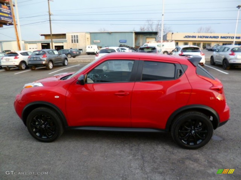 2014 Juke S AWD - Red Alert / Black photo #4