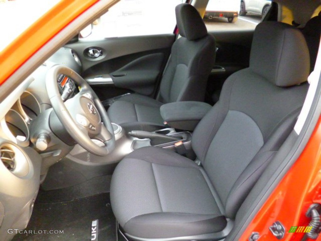 2014 Juke S AWD - Red Alert / Black photo #16
