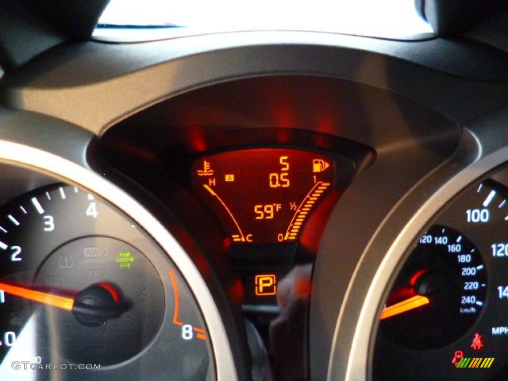 2014 Juke S AWD - Red Alert / Black photo #20