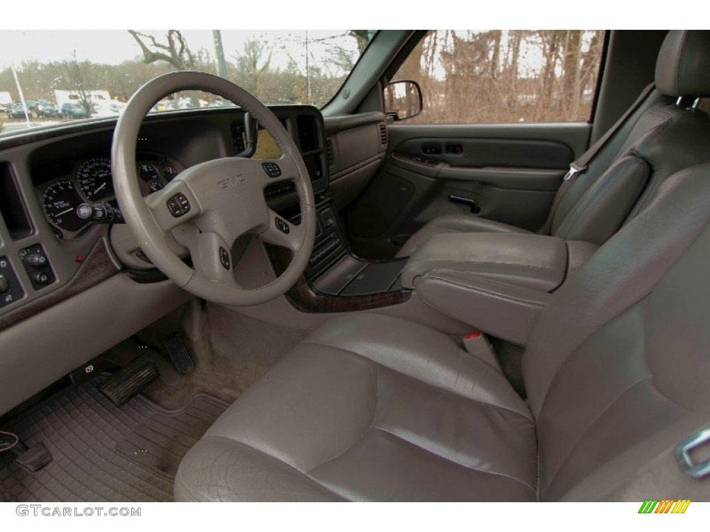 2005 Yukon Denali AWD - Onyx Black / Stone Gray photo #15