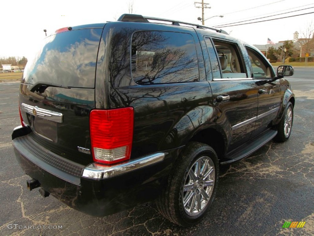 2008 Aspen Limited 4WD - Brilliant Black Crystal Pearl / Light Graystone photo #7