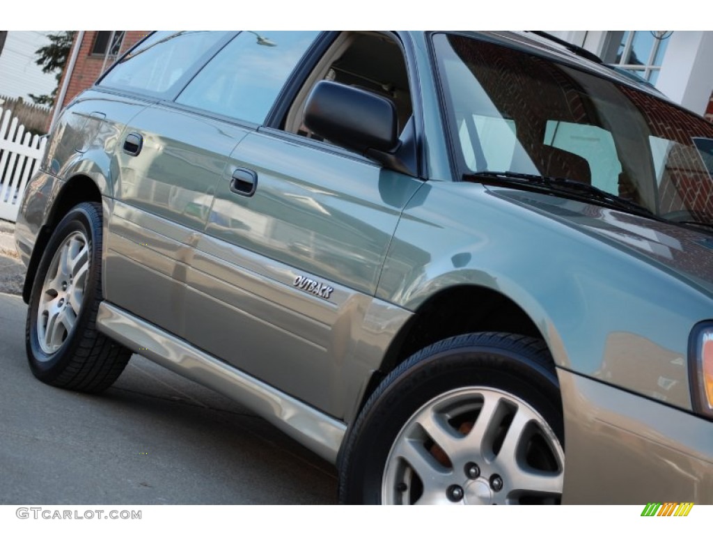 2004 Outback Wagon - Seamist Green Pearl / Beige photo #15
