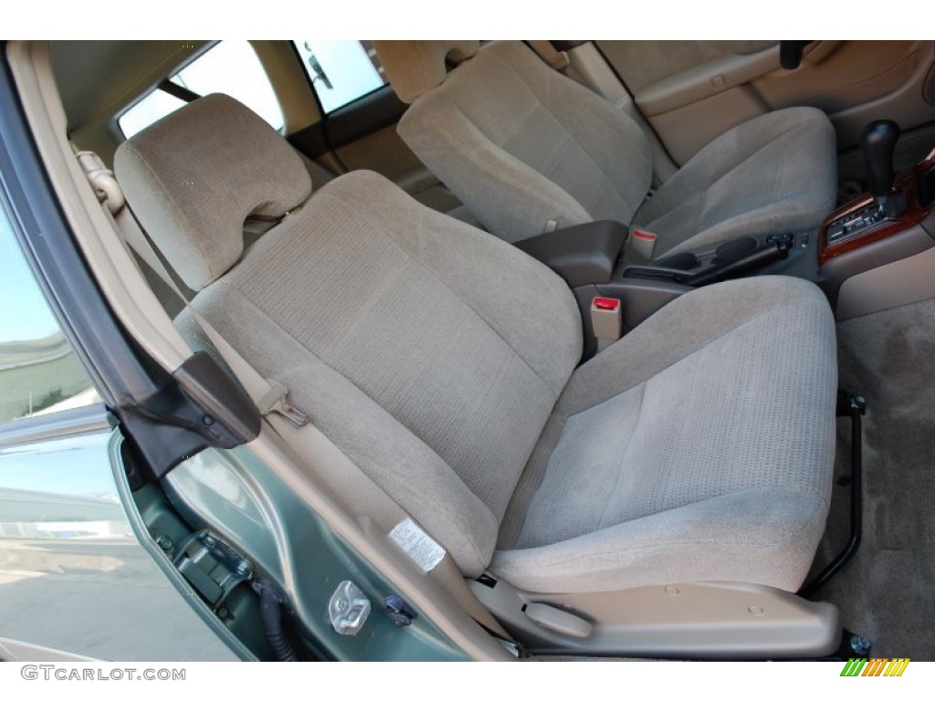 2004 Outback Wagon - Seamist Green Pearl / Beige photo #43
