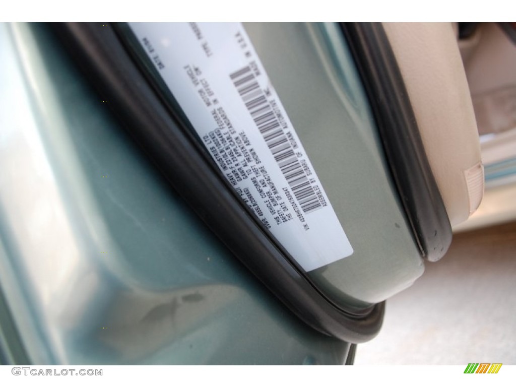 2004 Outback Wagon - Seamist Green Pearl / Beige photo #85