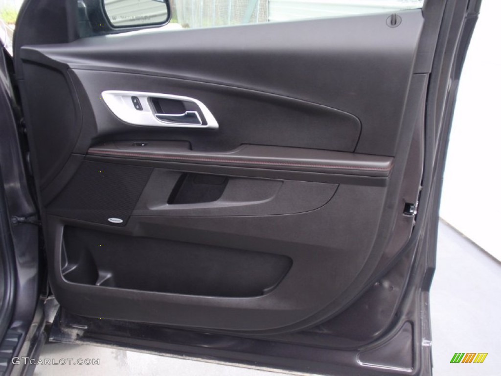 2013 Chevrolet Equinox LT Door Panel Photos