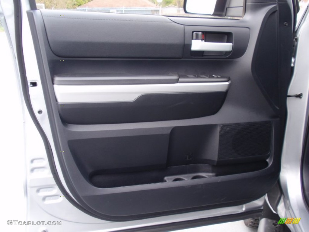 2014 Toyota Tundra TSS CrewMax Door Panel Photos