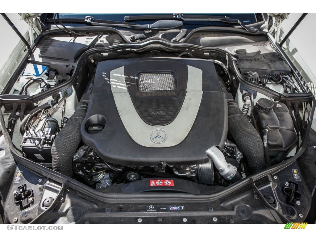 2008 Mercedes-Benz CLS 550 5.5 Liter DOHC 32-Valve VVT V8 Engine Photo #91538270